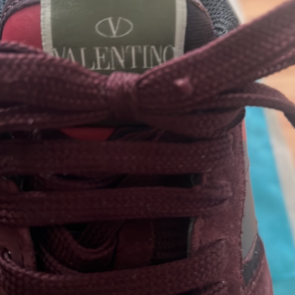 Valentino Sneakers - Picture 3 of 14